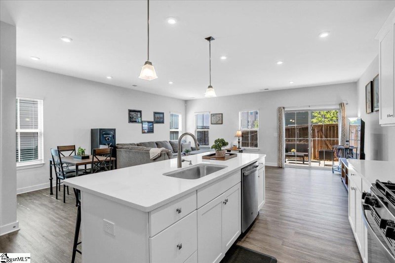 Property image 4 at 136 Eagle Wood Drive, Greenville, SC 29607