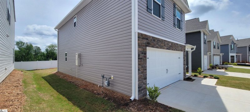 Property image 3 at 6071 Willutuck Drive, Boiling Springs, SC 29316