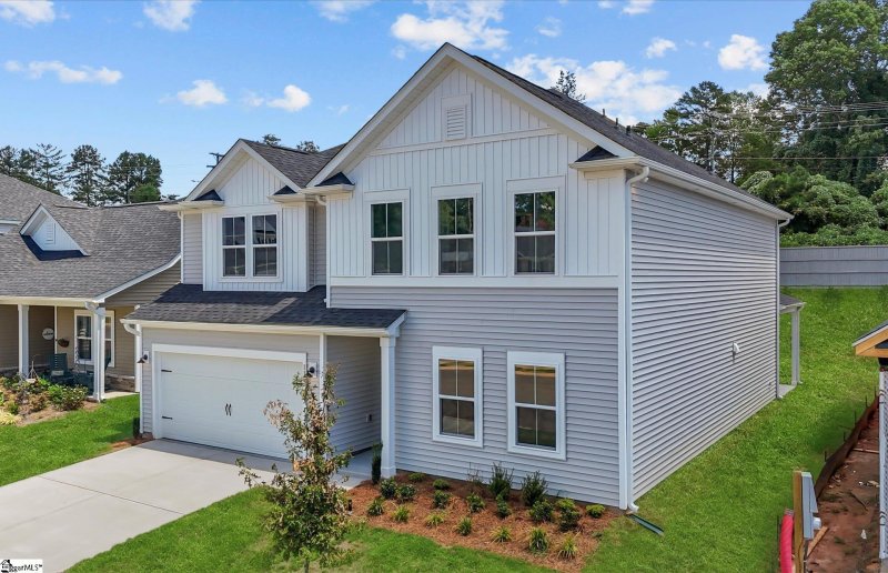 Property image 2 of 116 Indigo Circle in Indigo Park, Easley, SC 29642