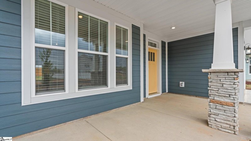 Property image 3 at 128 Moorish Circle, Simpsonville, SC 29681