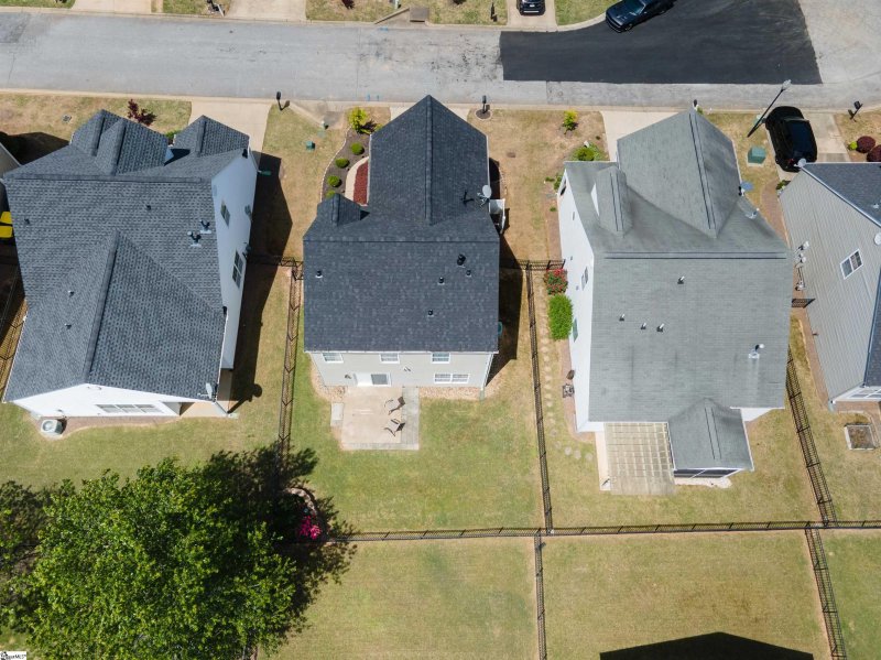 Property image 5 at 130 Ledgewood Way, Easley, SC 29642