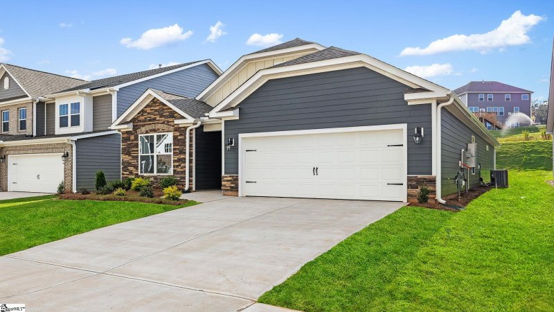 Property image 2 at 109 Barred Owl Road, Travelers Rest, SC 29690