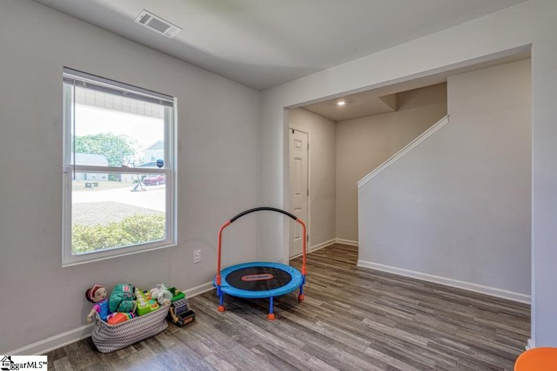 Property image 4 at 716 Tacoma Trail, Spartanburg, SC 29307