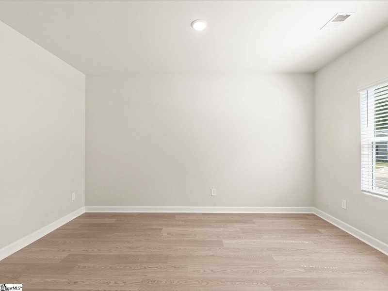 Property image 4 of 221 Merriweather Way in Holland Park, Spartanburg, SC 29302