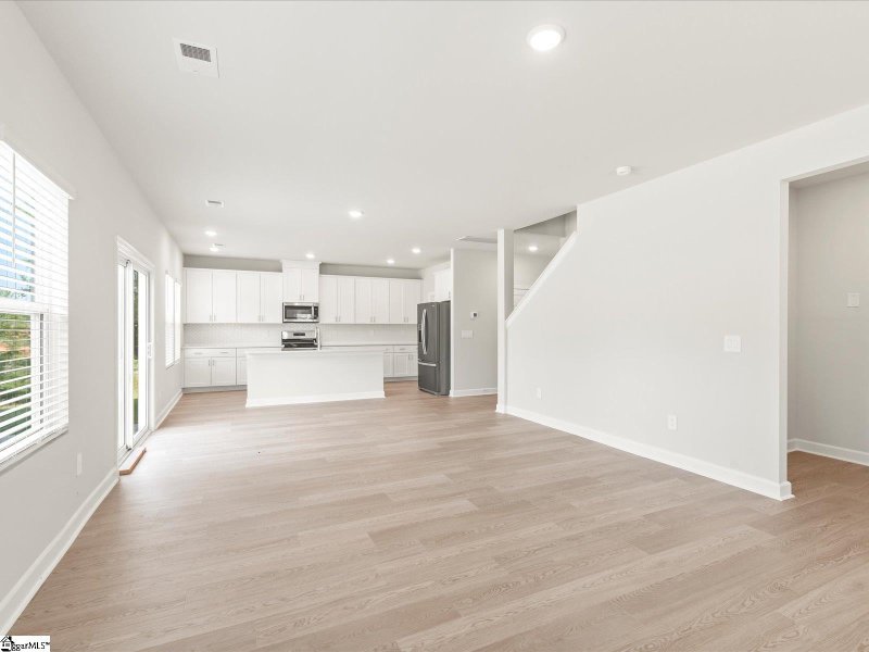 Property image 5 of 221 Merriweather Way in Holland Park, Spartanburg, SC 29302