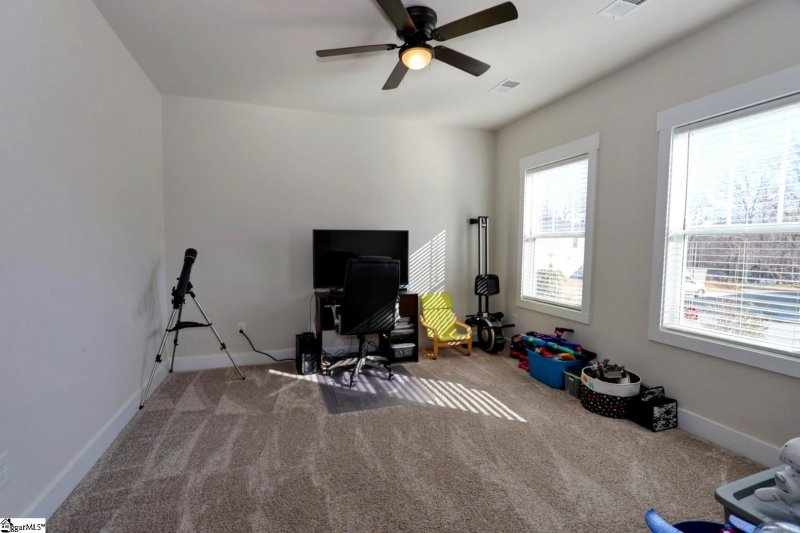 Property image 2 at 125 Jones Peak Drive, Simpsonville, SC 29681