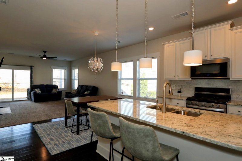 Property image 5 at 125 Jones Peak Drive, Simpsonville, SC 29681