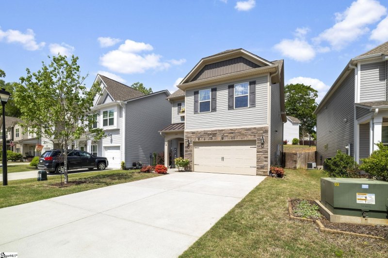 Property image 3 at 104 Wheaton Court, Simpsonville, SC 29680