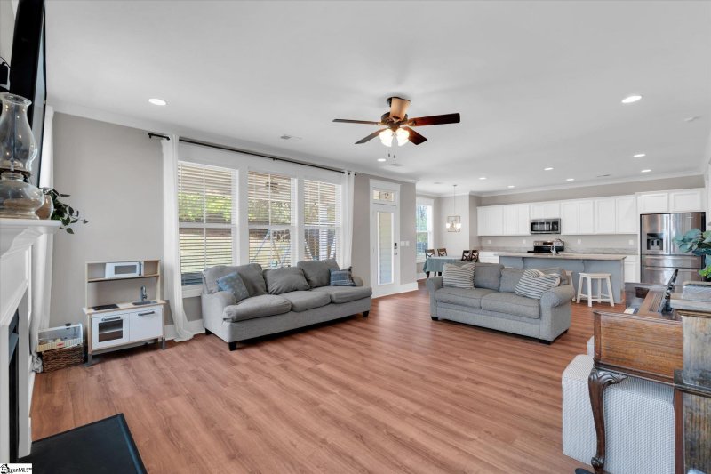 Property image 3 at 200 Noble Street, Greer, SC 29651