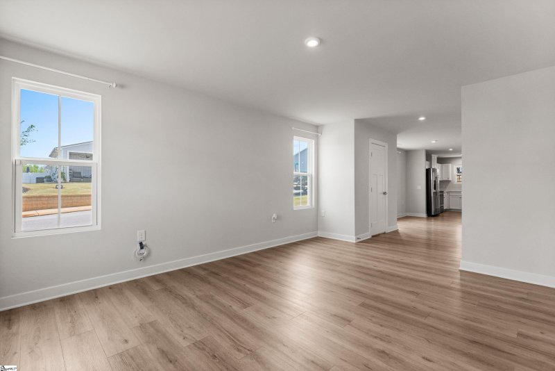 Property image 3 at 901 Leyburn Lane, Greenville, SC 29617