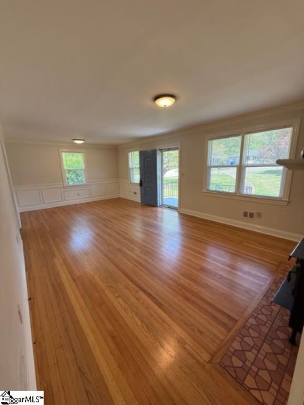 Property image 5 at 28 Alpine Way, Greenville, SC 29609