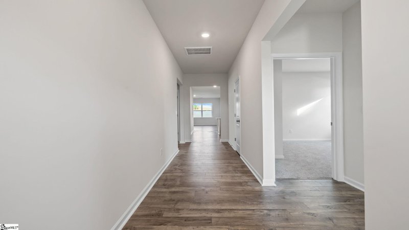 Property image 2 at 835 Crispin Street, Piedmont, SC 29673