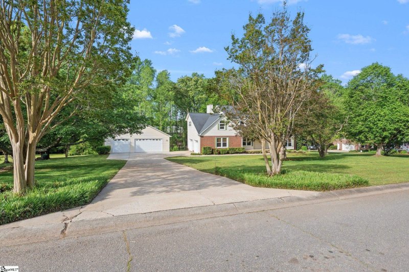 Property image 2 at 203 Wren Crossing Lane, Easley, SC 29642