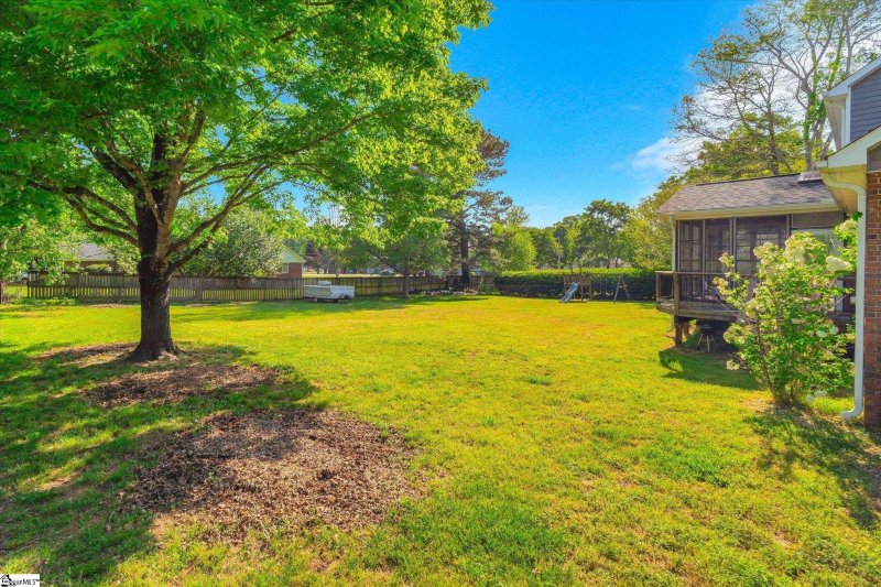 Property image 4 at 203 Huntington Road, Easley, SC 29642-1938