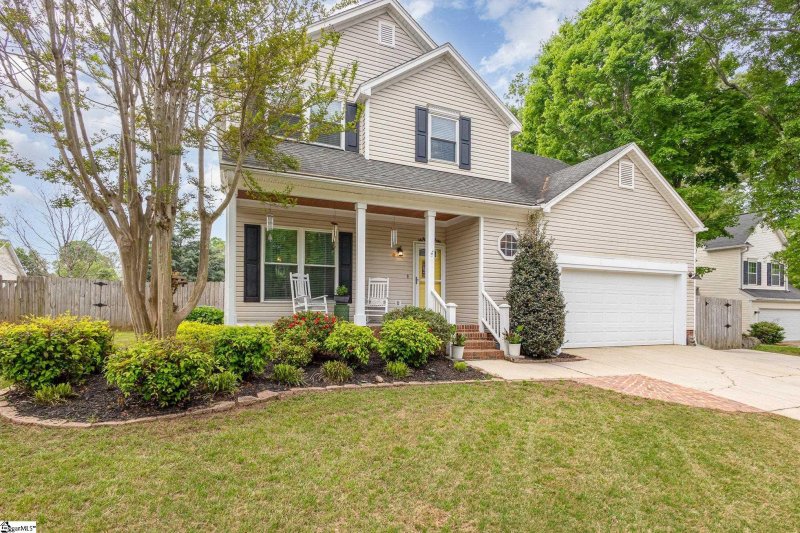 Property image 2 at 15 Ladybird Court, Simpsonville, SC 29680