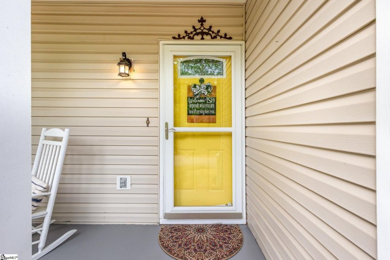 Property image 4 at 15 Ladybird Court, Simpsonville, SC 29680