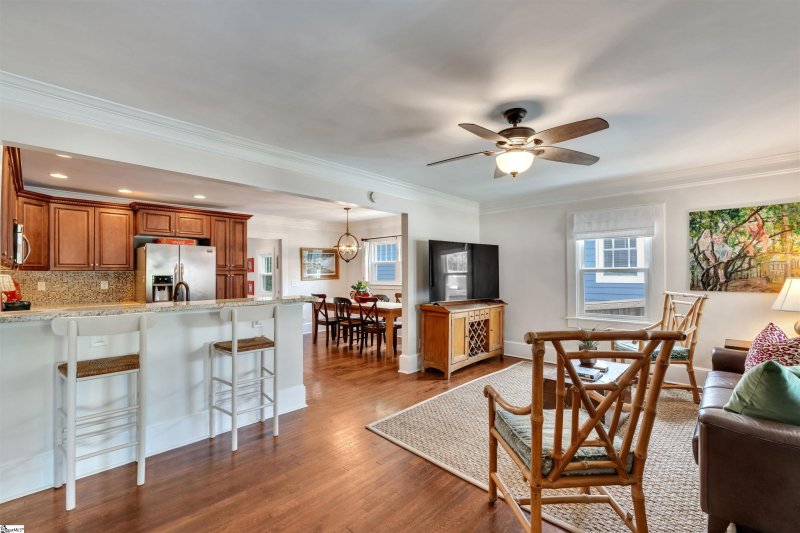 Property image 5 at 48 Glenn Street, Greenville, SC 29607