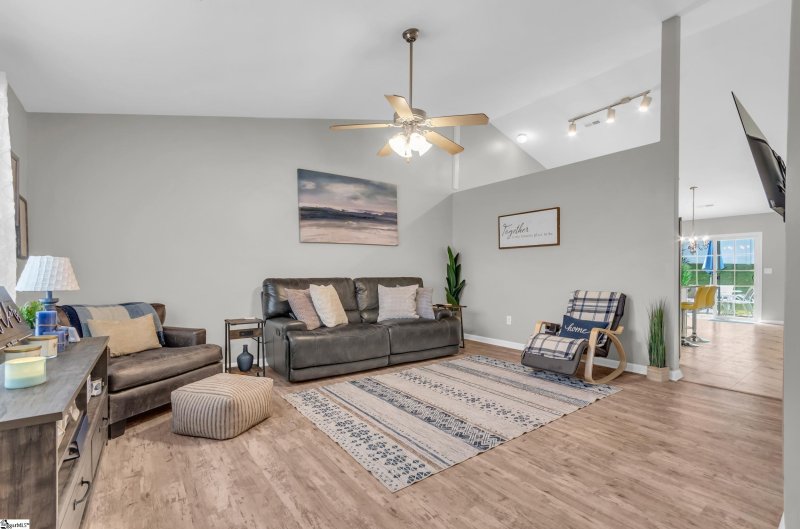 Property image 4 at 213 Haven Reach Way, Taylors, SC 29687