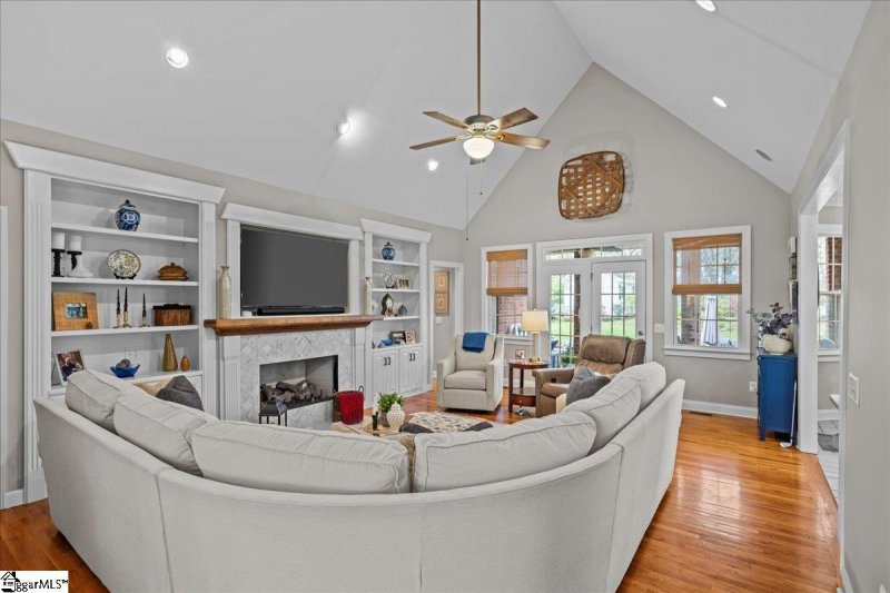 Property image 4 at 102 Red Maple Circle, Easley, SC 29642