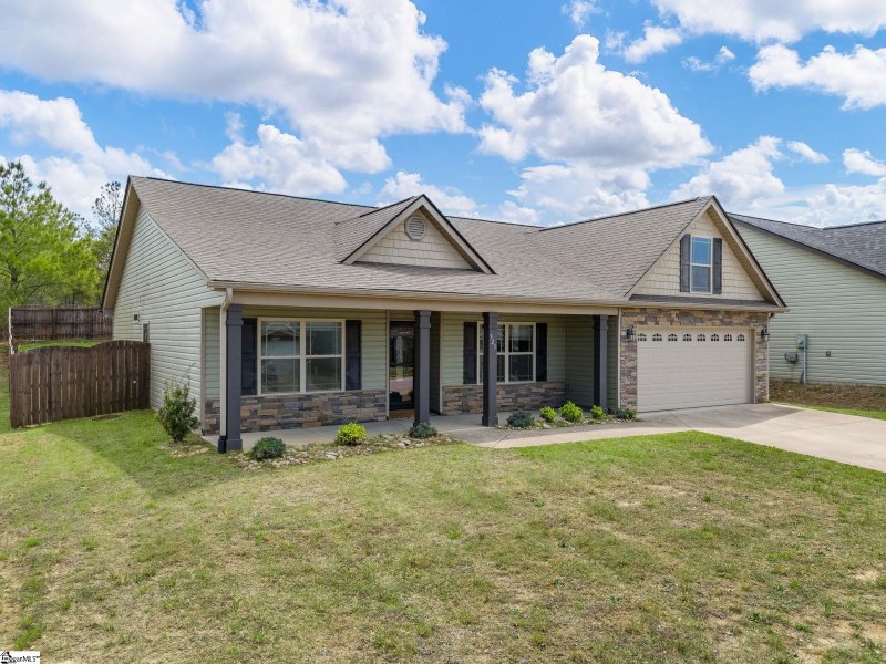 Property image 3 at 325 N Timm Creek Avenue, Roebuck, SC 29376