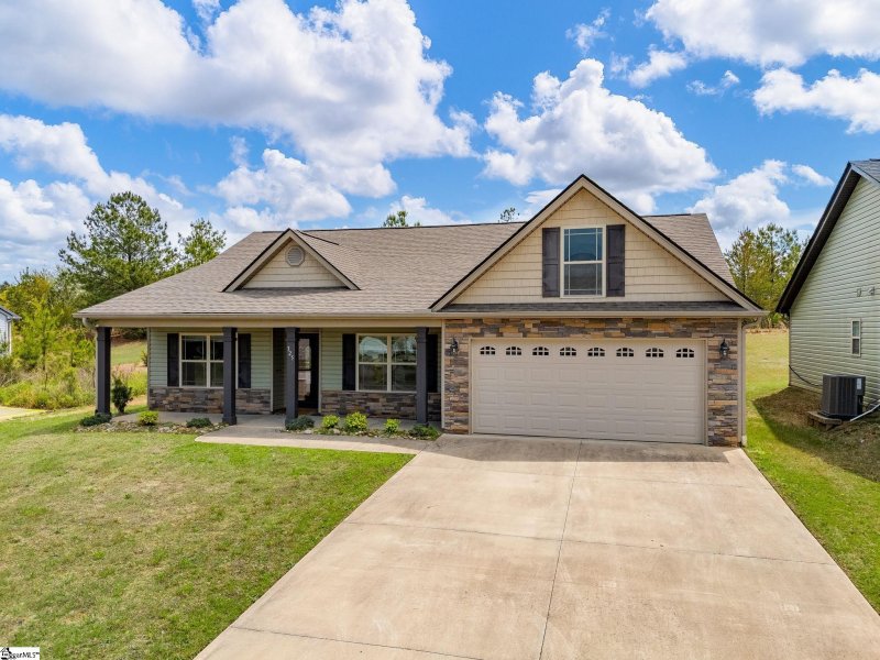 Property image 4 at 325 N Timm Creek Avenue, Roebuck, SC 29376