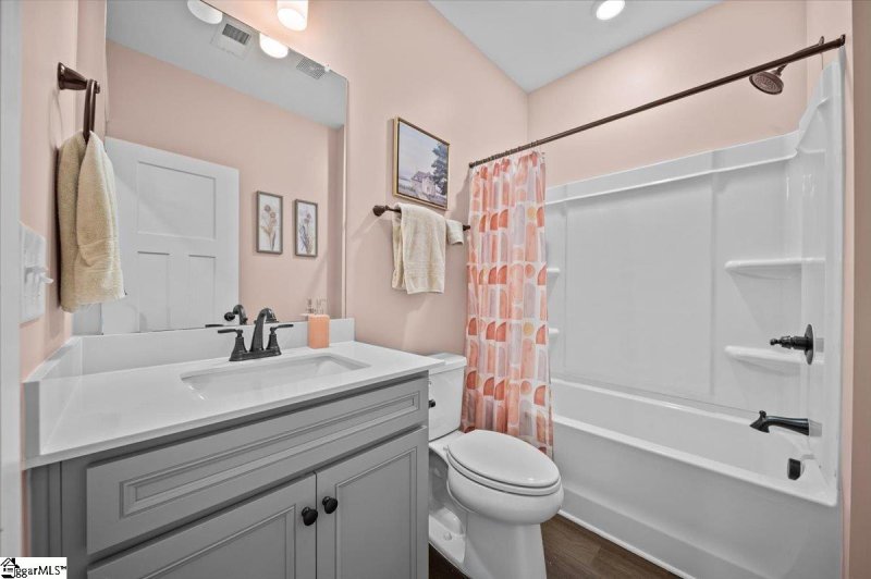 Property image 5 at 685 Sunwater Drive, Duncan, SC 29334