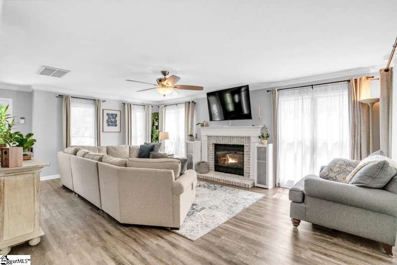 Property image 5 at 417 Bright Water Lane, Greenville, SC 29609