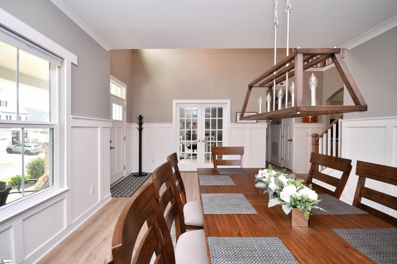 Property image 4 at 206 Chinook Drive, Greenville, SC 29607