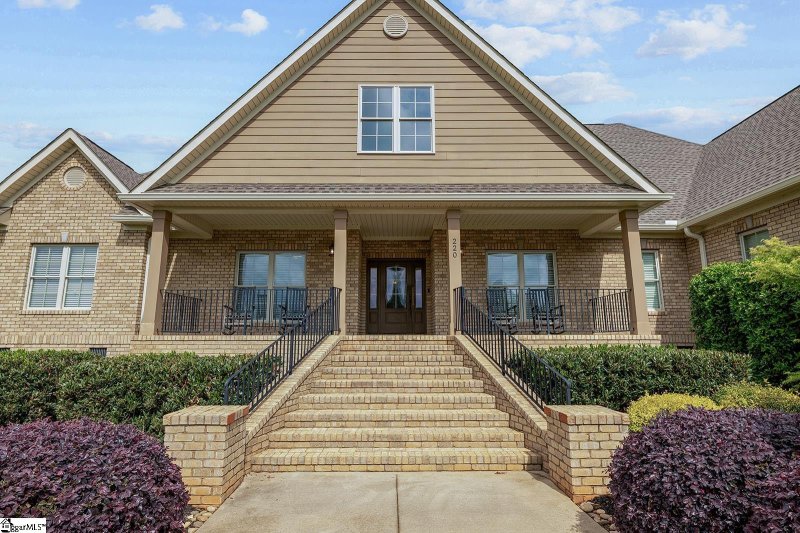 Property image 3 of 220 Chestnut Springs Way in Chestnut Springs, Williamston, SC 29697