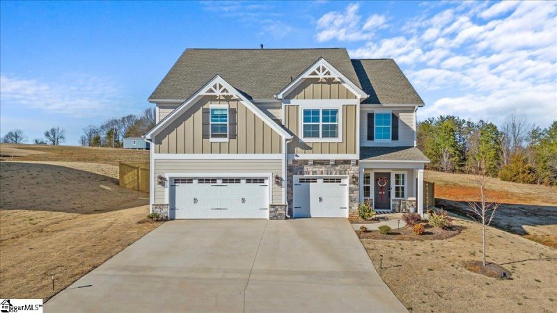 Parris Meadows, Chesnee community