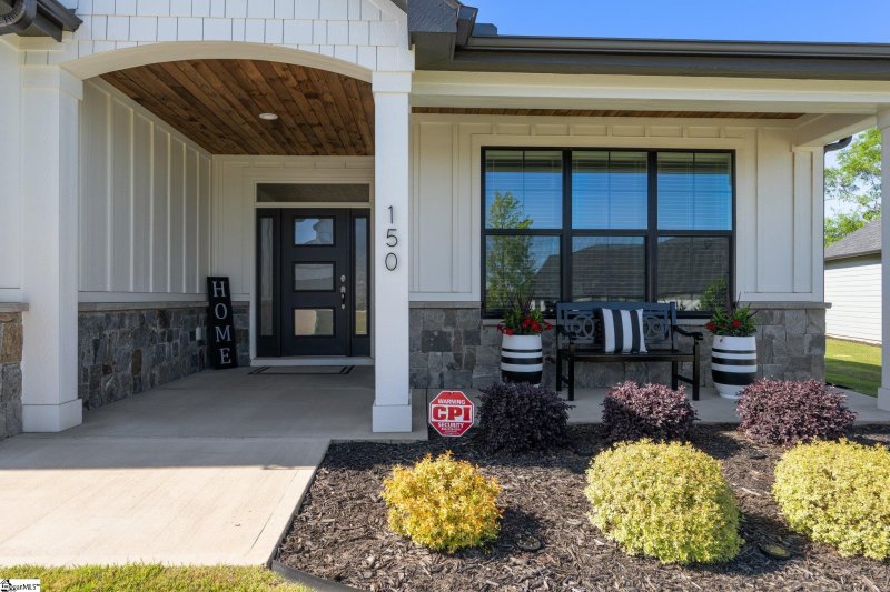 Property image 3 at 150 Winding Rock Road, Simpsonville, SC 29680