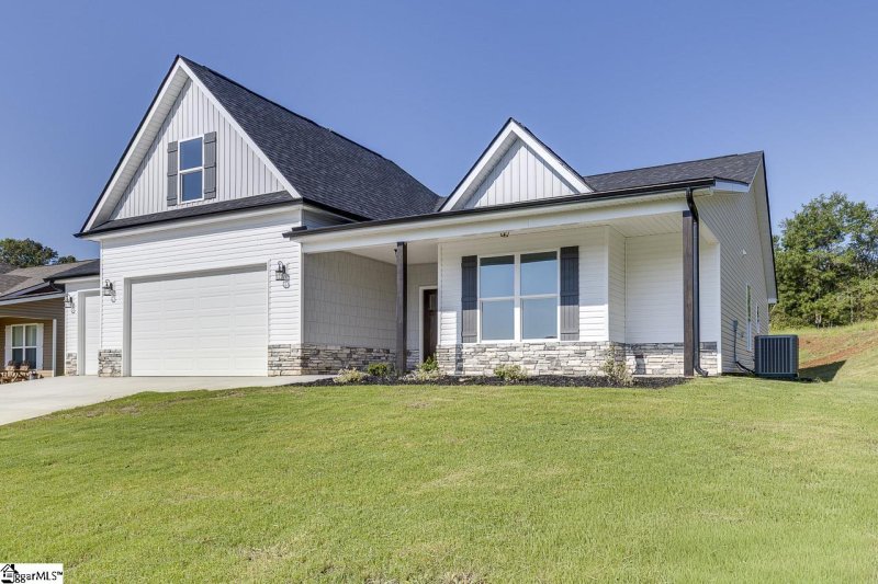 Property image 4 at 100 Legacy Lane, Pickens, SC 29671