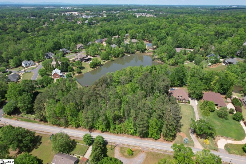 Property image 5 of 736 Willis Road in Cates Pond, Spartanburg, SC 29301