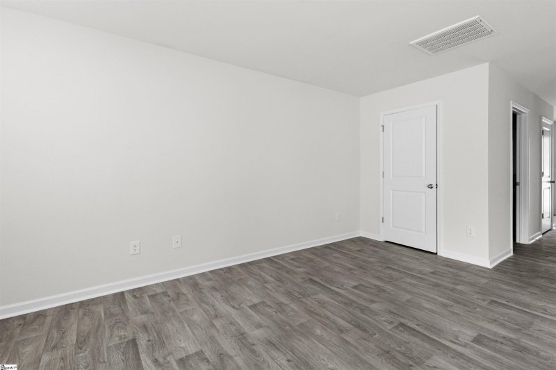 Property image 5 at 1228 N Norwhich Lane, Spartanburg, SC 29301