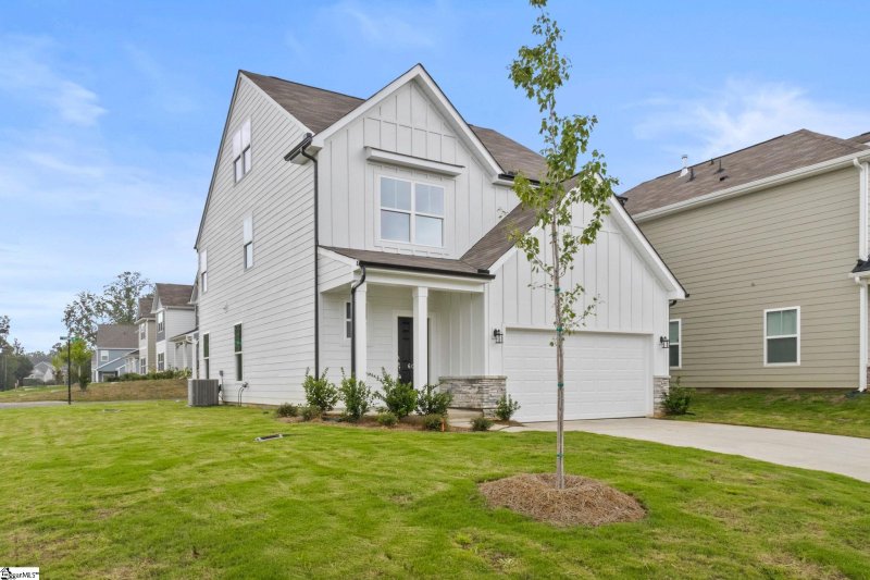 Property image 2 of 601 Columbus Circle in Greenrich Mill, Simpsonville, SC 29680