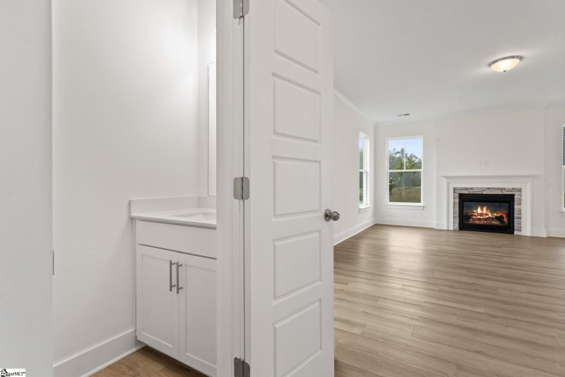 Property image 4 of 601 Columbus Circle in Greenrich Mill, Simpsonville, SC 29680