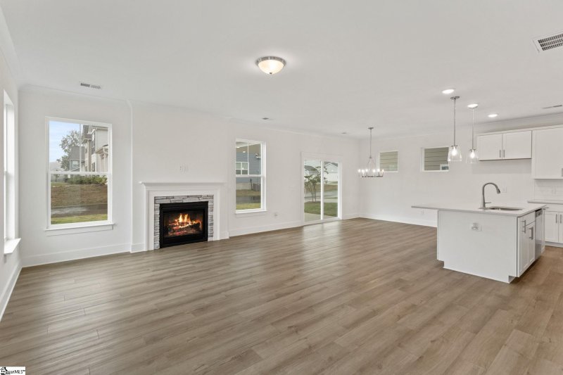 Property image 5 of 601 Columbus Circle in Greenrich Mill, Simpsonville, SC 29680