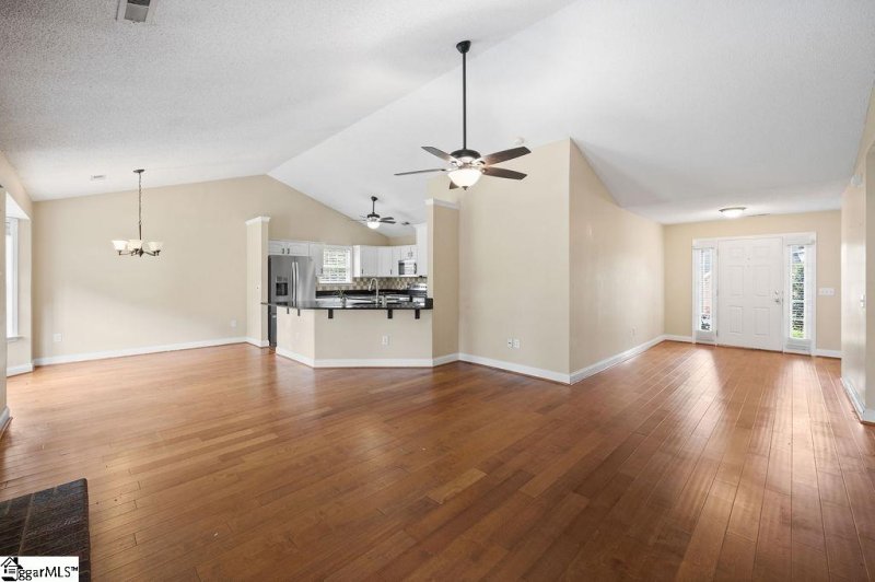 Property image 2 at 607 Ashley Commons Court, Greer, SC 29651