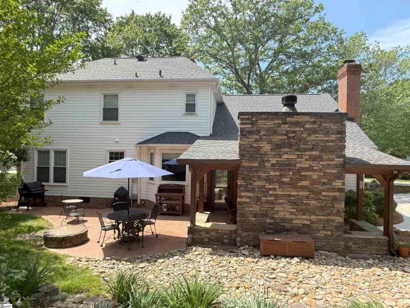 Property image 5 at 101 Comstock Court, Greer, SC 29650