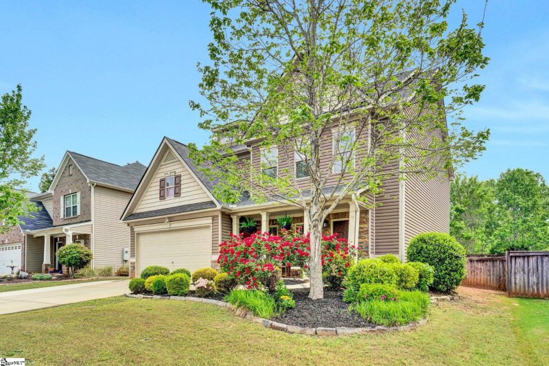 Property image 2 at 241 Meadow Blossom Way, Simpsonville, SC 29681