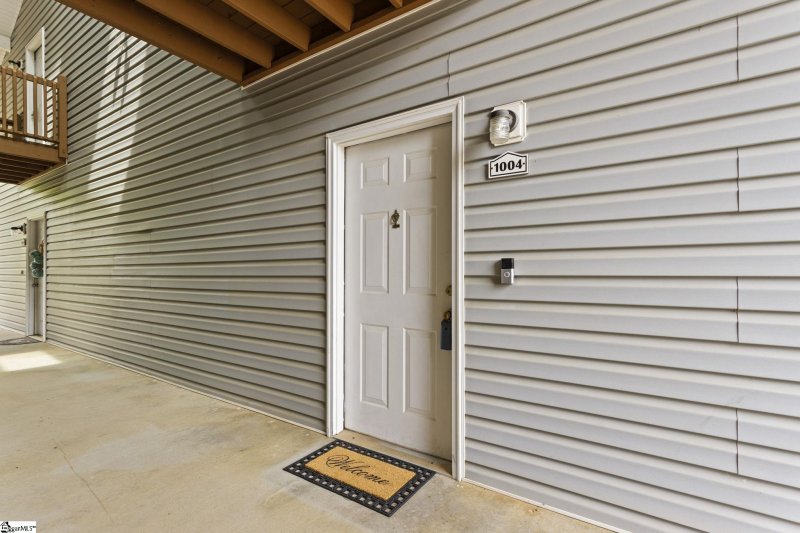 Property image 4 of 1004 Pelham Square Way in Pelham Square, Greer, SC 29650