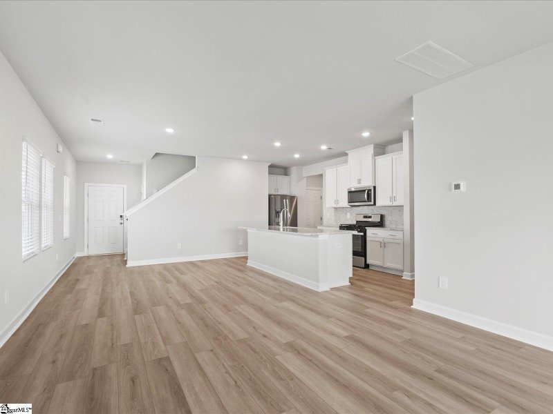 Property image 3 at 119 Gardner Avenue, Gray Court, SC 29645