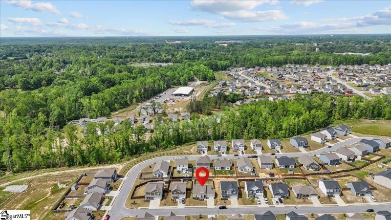 Property image 4 of 428 Icebow Road in Winterbrook, Fountain Inn, SC 29644