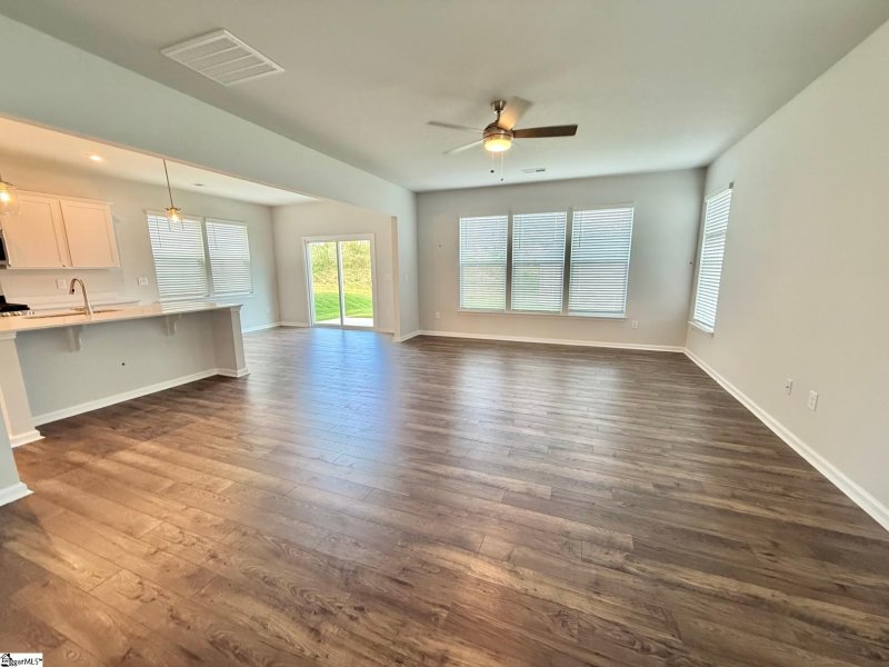 Property image 3 of 1804 Berkshire Lane in Westbriar Woods, Spartanburg, SC 29303