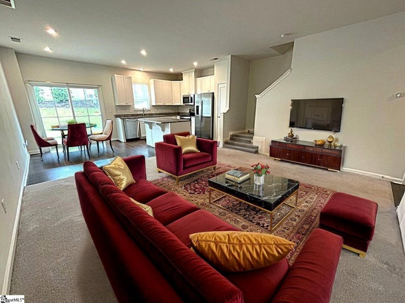 Property image 3 of 7 Country Dale Drive in South Main Townes, Greer, SC 29650