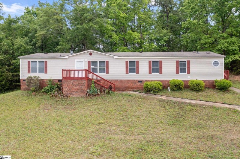 Property image 2 at 108 Tifton Court, Fountain Inn, SC 29644