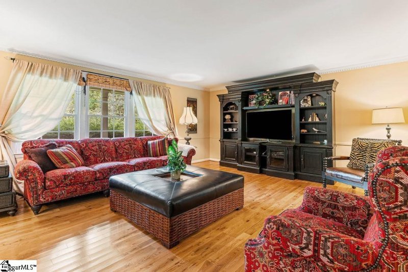 Property image 3 of 19 Terramont Drive in Terra Pines, Greenville, SC 29615