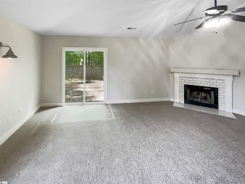 Property image 3 at 2 Turnstone Court, Simpsonville, SC 29680