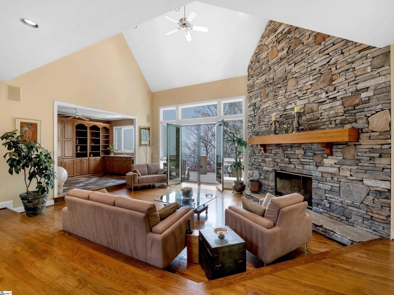 Property image 5 of 7860 Glassy Ridge Road in The Cliffs at Glassy, Landrum, SC 29356