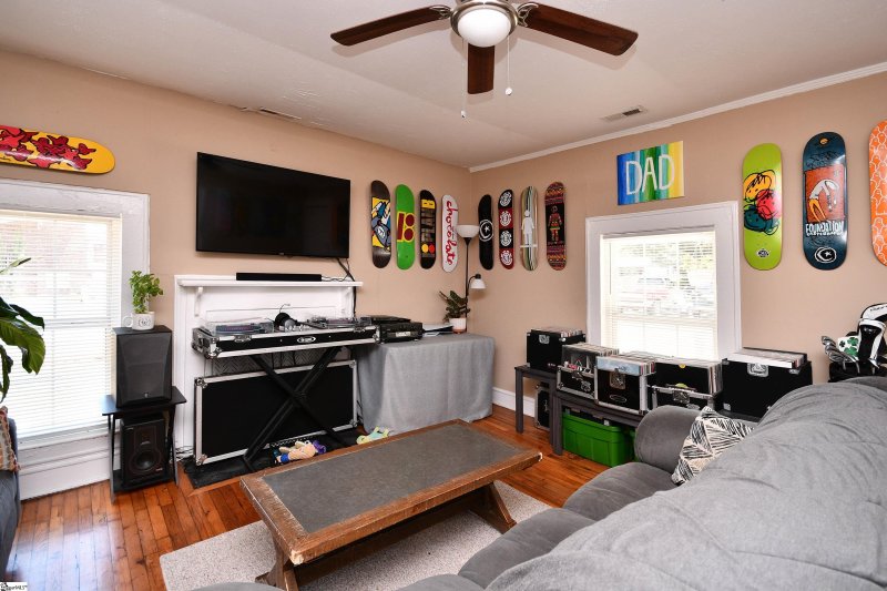 Property image 5 at 100 Second Street, Fountain Inn, SC 29644